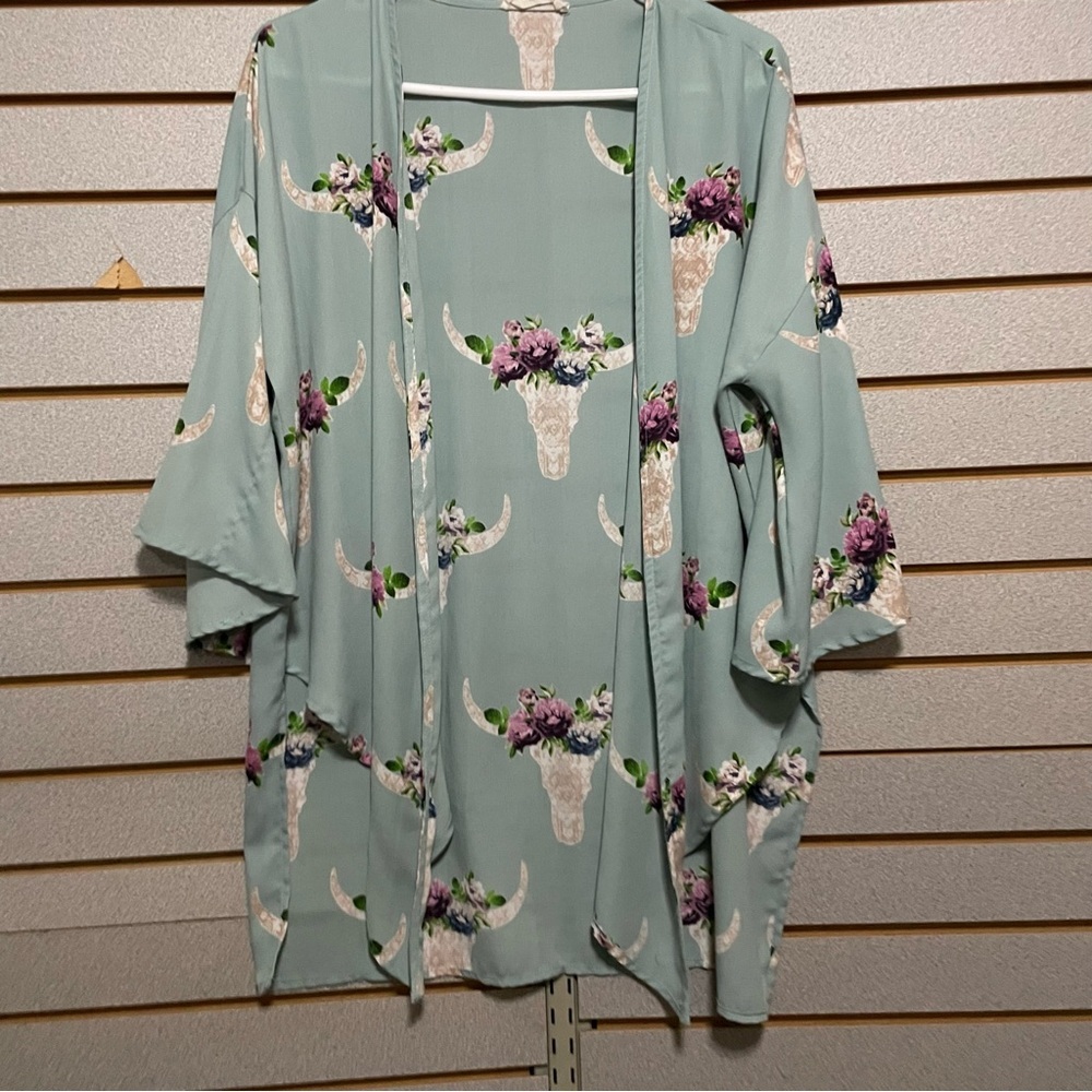 Peach Love Medium Light Green Floral Steer head Kimono Bell Sleeves Medium Tie F